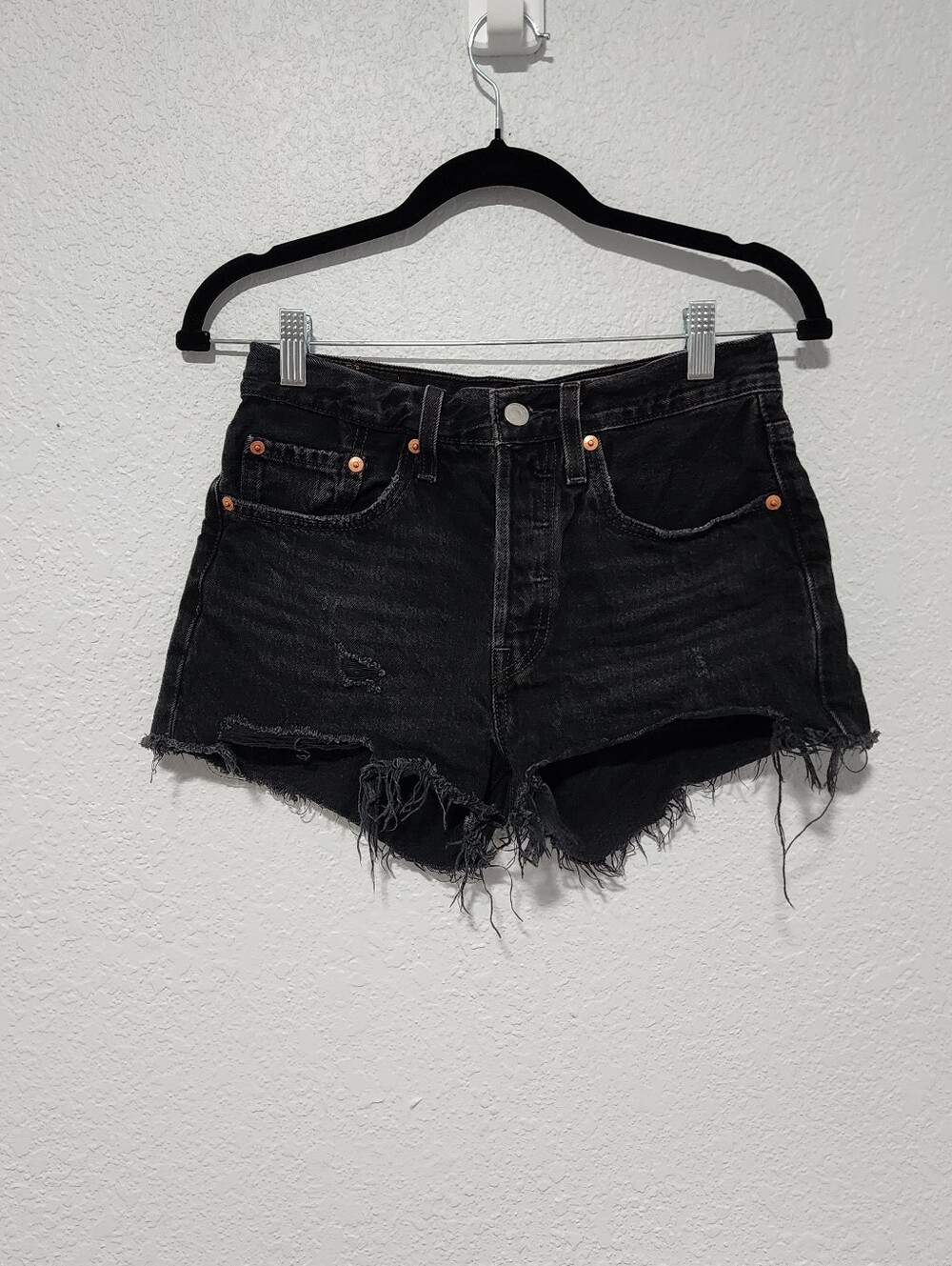 Levi 501 Women Black Distressed Jeans Shorts Size 26